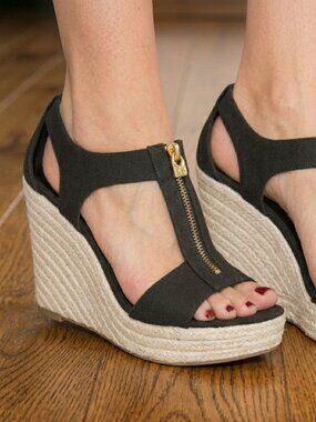 Michael Kors Janet Wedge brand new WITH ORIGINAL MK BOX